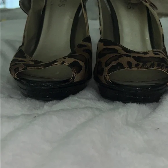 Guess Animal Print Slingback Heels - Picture 3 of 8